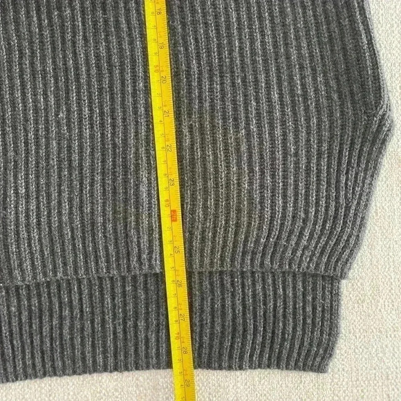 Baldwin Merino Wool Cashmere Blend Moe Sweater Vest in Heathered Gray Size Small - Picture 7 of 8